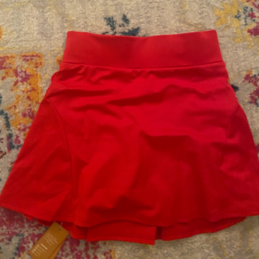 RED tennis skirt!